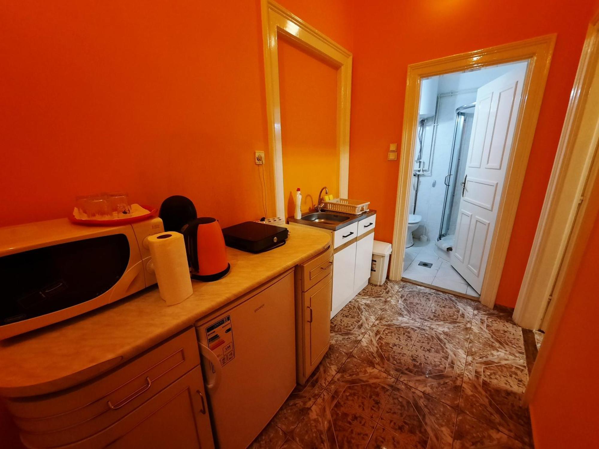 Gloria Apartman Дьюла Екстер'єр фото